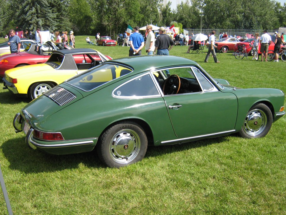 Porsche 912 technical specifications and fuel economy